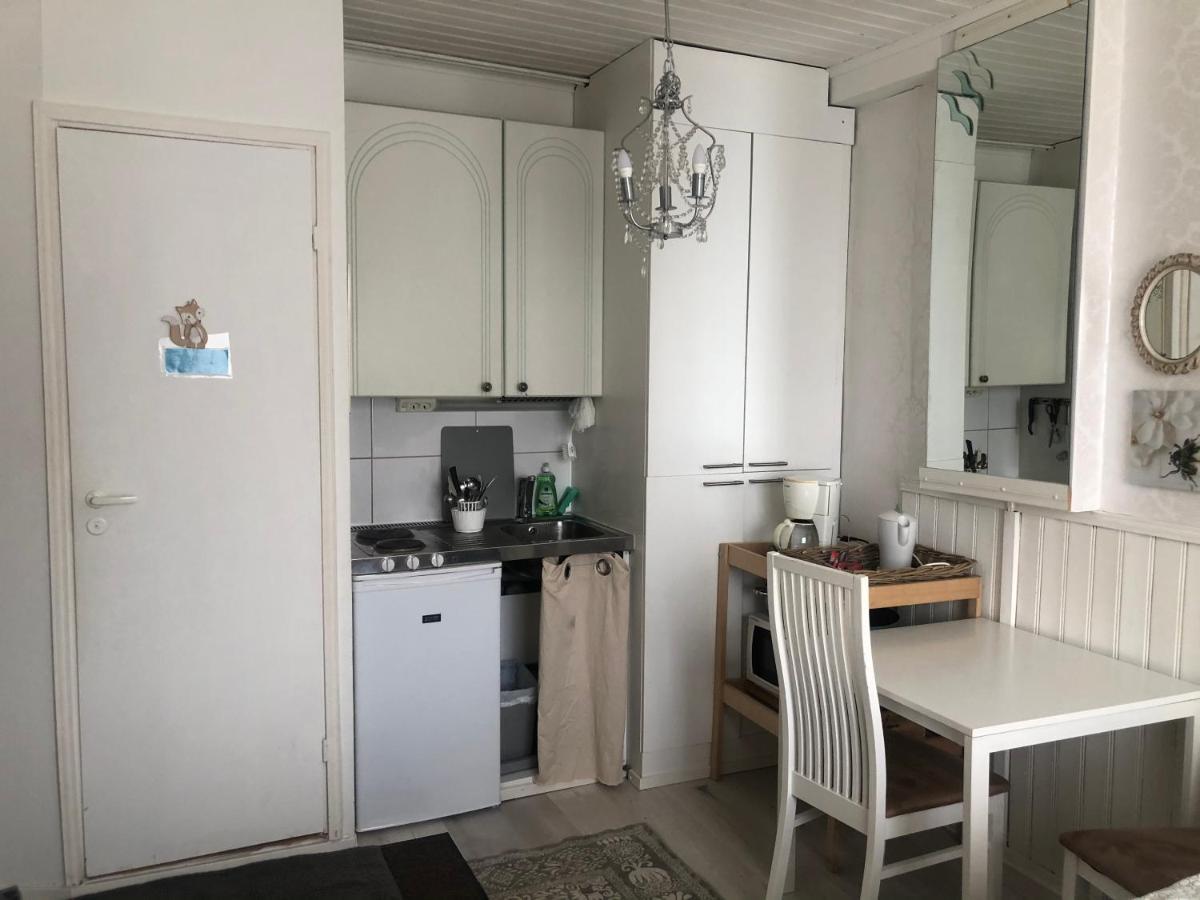 Puutaloasunto 1.8 Km Turun Aurajoelta Apartment Turku Ngoại thất bức ảnh