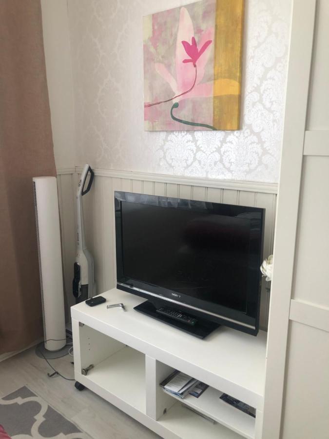 Puutaloasunto 1.8 Km Turun Aurajoelta Apartment Turku Ngoại thất bức ảnh