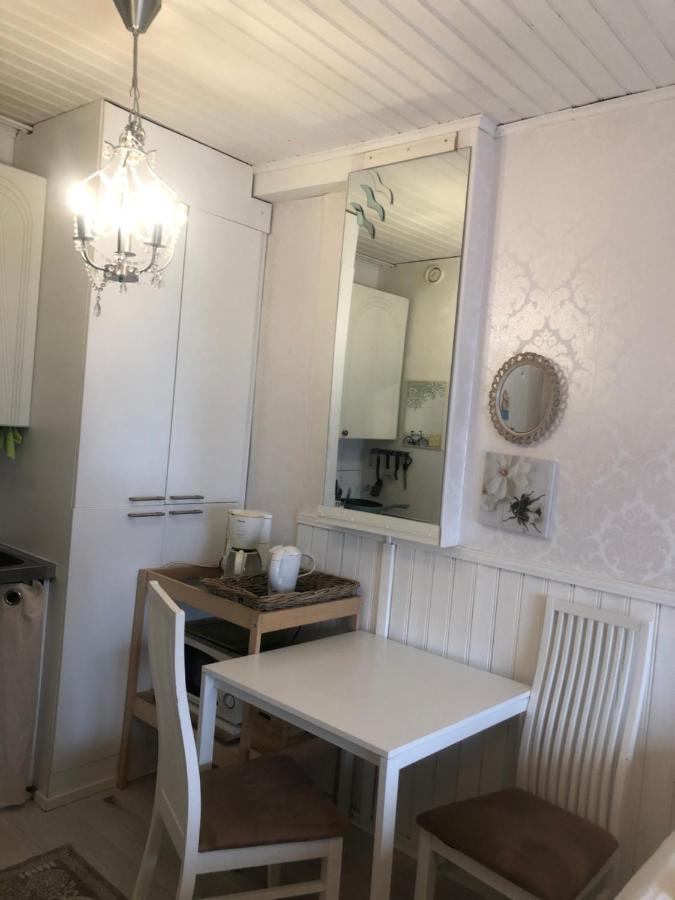 Puutaloasunto 1.8 Km Turun Aurajoelta Apartment Turku Ngoại thất bức ảnh